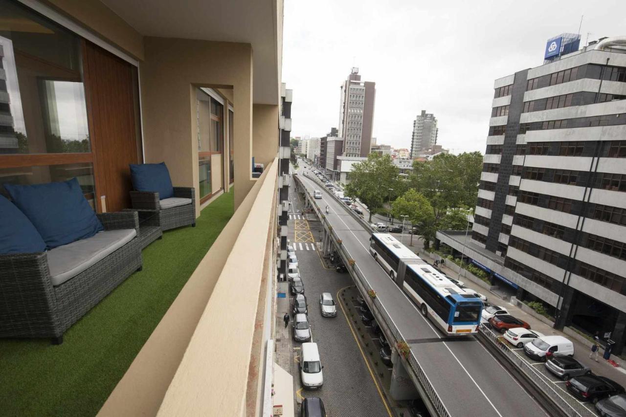 Golden & Blue House O Seu Novo Espaco No 波尔图 外观 照片